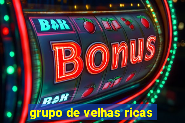 grupo de velhas ricas